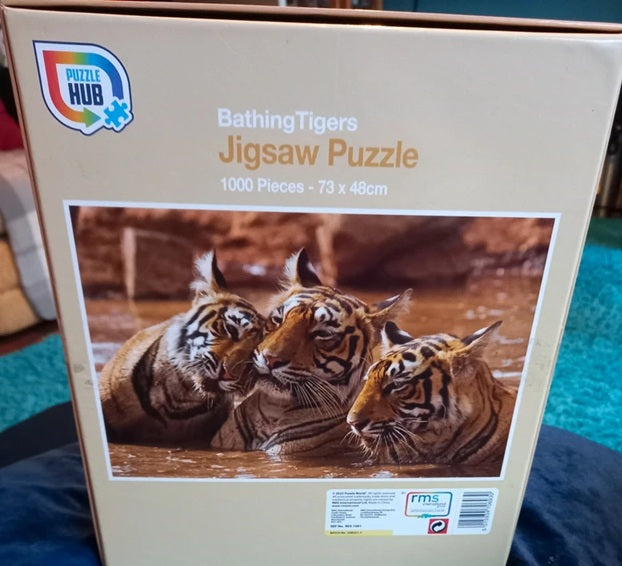 Back of jigsaw puzzle box.