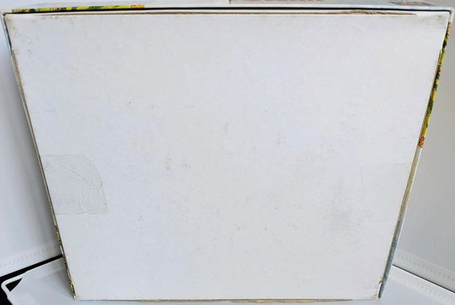 back of jigsaw puzzle box