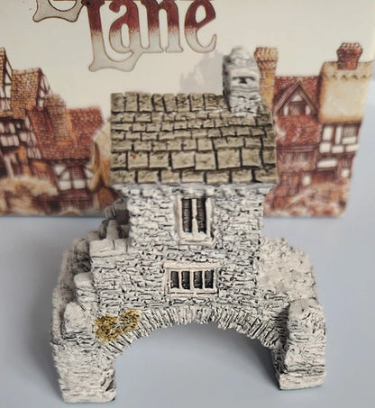 Lilliput Lane Bridge House.