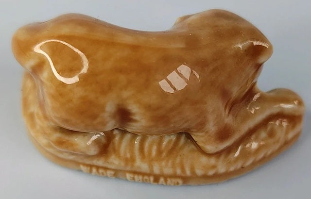 Back of Wade Whimsie Cat.