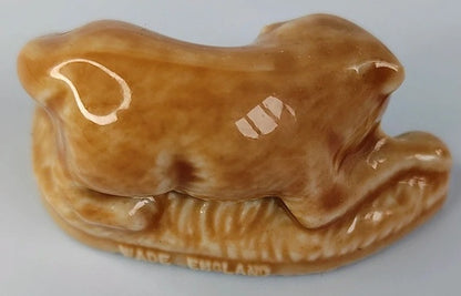 Back of Wade Whimsie Cat.