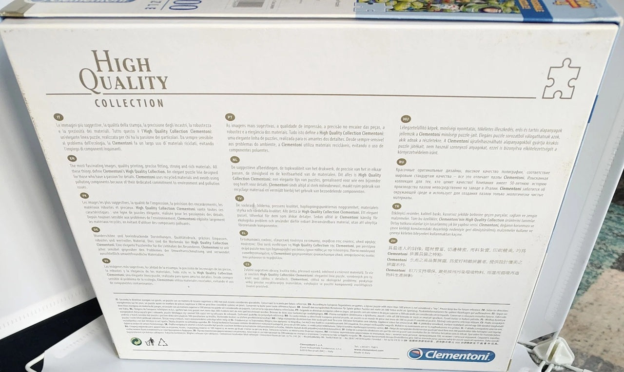 The back of a Clementoni High Quality Collection jigsaw puzzle box, showing detailed product information in multiple languages.