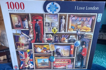 Jigsaw puzzle box featuring London-themed images and text