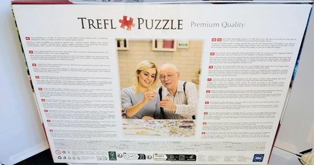 back of jigsaw puzzle box